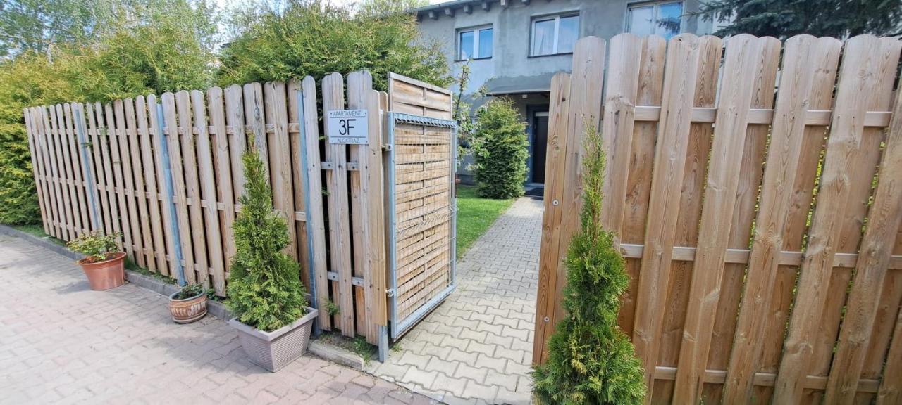 Apartament Alcatraz Z Kominkiem Каменна Гора Екстериор снимка